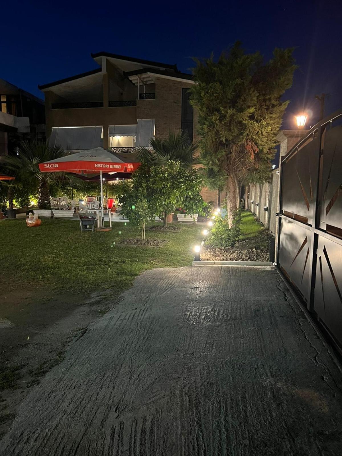 Vila Hoxha Durrës Kültér fotó