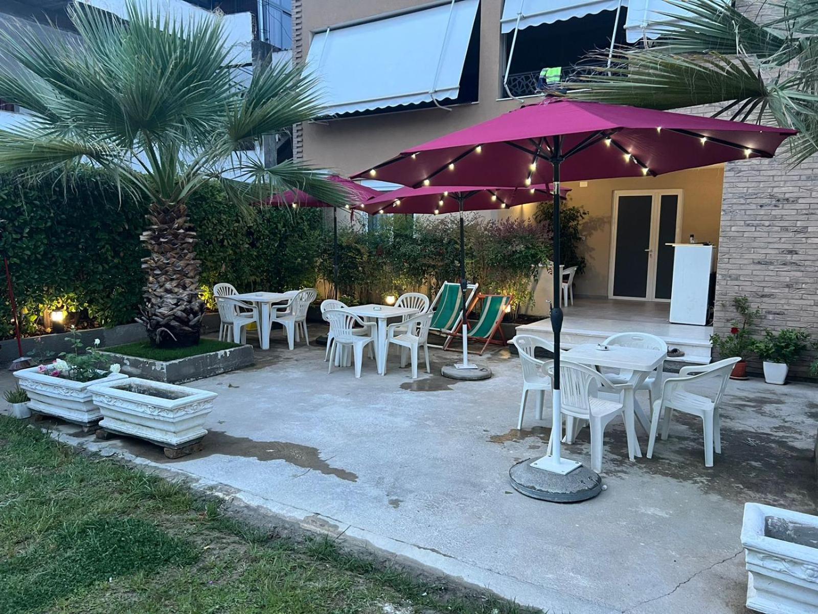 Vila Hoxha Durrës Kültér fotó